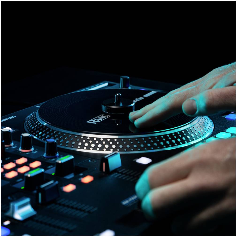 RANE DJ ONE - DJ-контроллер 2-х канальный, для скретча.