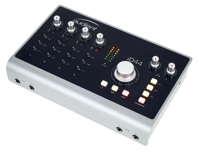 AUDIENT ID44 - Звуковая карта. 