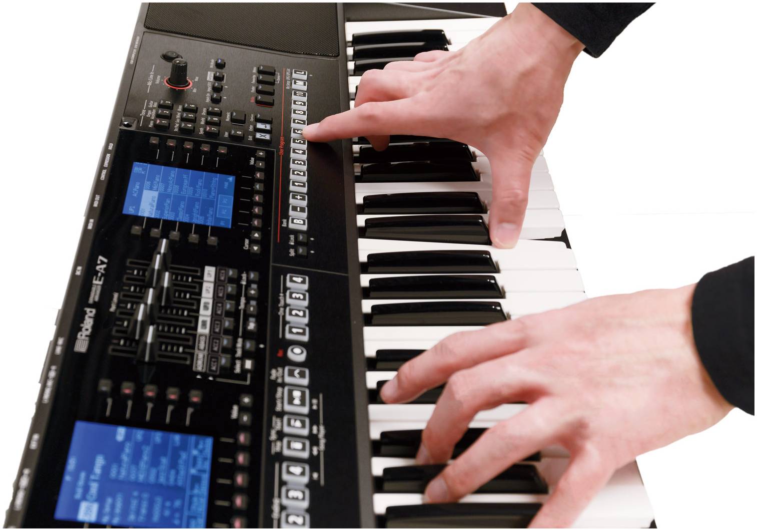 ROLAND E-A7 - Синтезатор