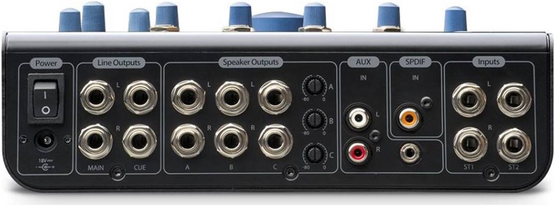 PRESONUS Monitor Station - Распределитель сигнала
