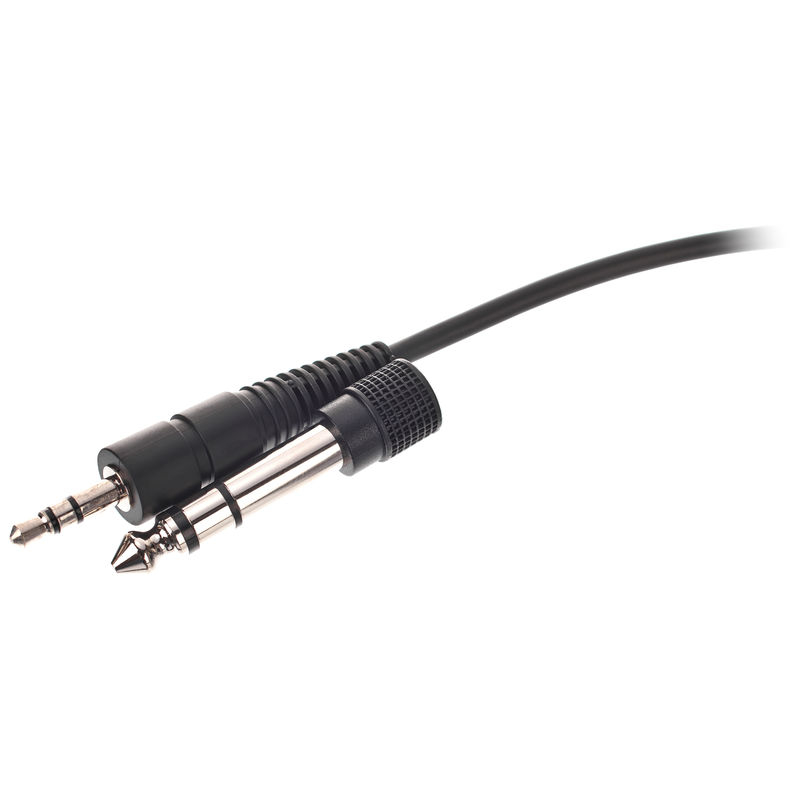 AKG K52 - Наушники закрытые