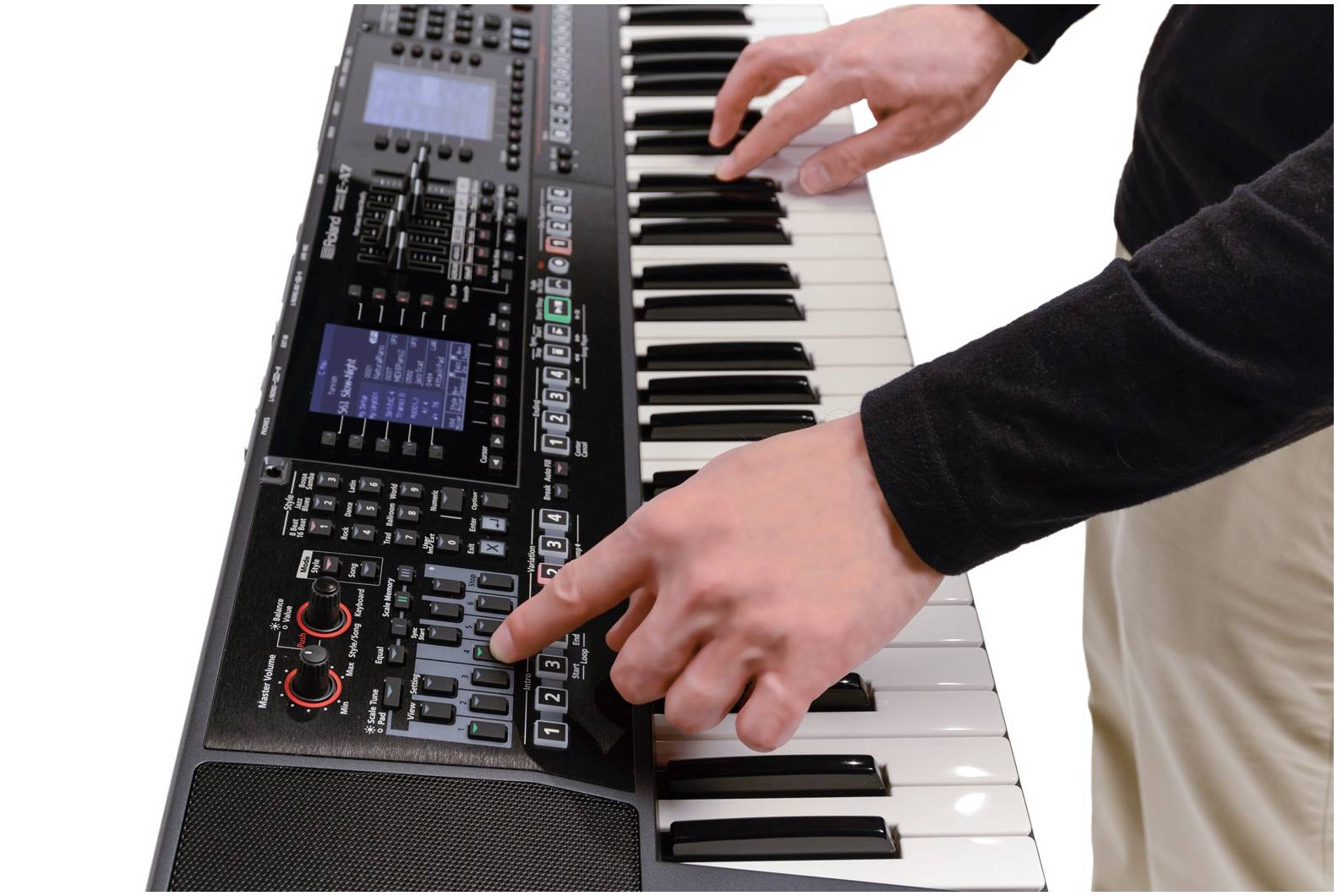 ROLAND E-A7 - Синтезатор