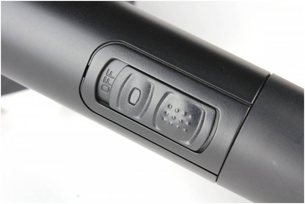 PROAUDIO DWS-204HT - Радиосистема