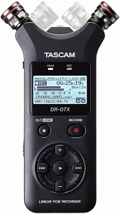 Tascam DR-07x - Портативный цифровой диктофон