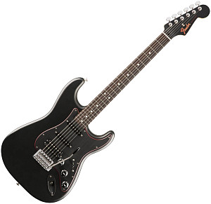 FENDER Special Edition Stratocaster Noir HSS - Электрогитара