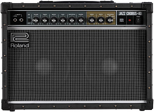 ROLAND JC-40 - Комбоусилитель для электрогитары