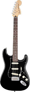 FENDER DELUXE STRAT PF BLK - Электрогитара