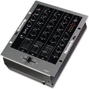 NUMARK M4, 3-канальный профессиональный 10' микшер входы: 2 phono/линейных,...