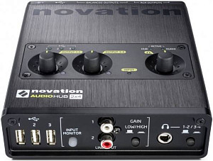 NOVATION Audiohub 2x4 - Звуковая карта