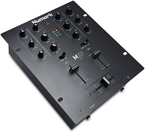 NUMARK M101 USB Black - DJ-микшерный пульт 2х канальный, USB интерфейс.