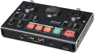TASCAM US-42B -аудиоинтерфейс USB для подкастов и стримов, АЦП/ЦАП: 24бит/96кГц,...